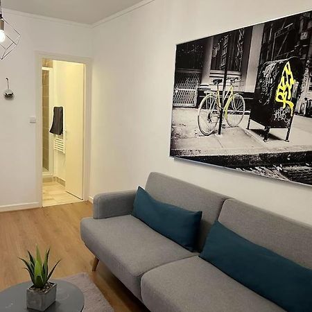 Le Comte Est Bon, Quartier Antiquaires Lägenhet Dijon Exteriör bild