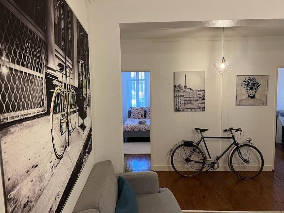 Le Comte Est Bon, Quartier Antiquaires Lägenhet Dijon Exteriör bild